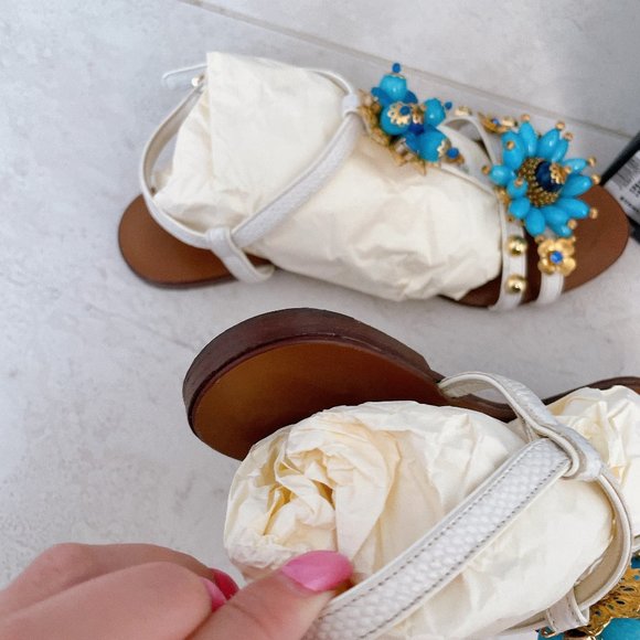 AUTHENTIC 90% NEW D&G SANDALS, size 7.5 - Picture 3 of 10